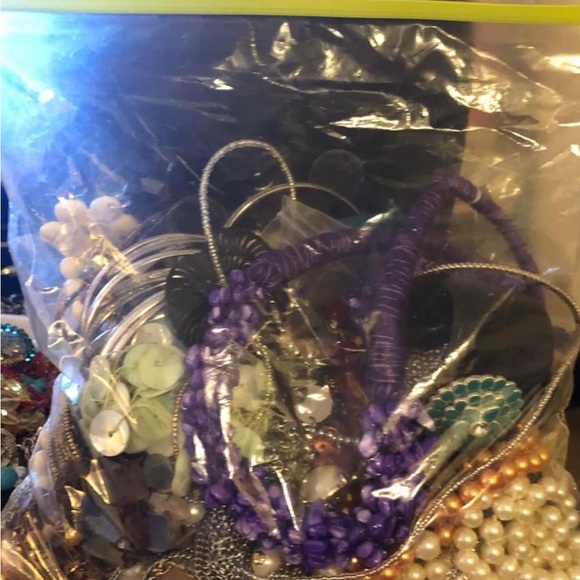 Fashion jewelry - Picture 2 of 2